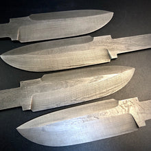 Laden Sie das Bild in den Galerie-Viewer, Einzigartiger Laminated Steel Blade Blank für Messerherstellung, Basteln, Hobby. Art. 9.100.1