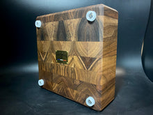 Charger l&#39;image dans la galerie, Serving Premium Big Plateau Board. For Tapas or Bar 3