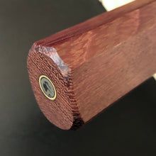 Charger l&#39;image dans la galerie, HANKOTSU 125 mm, meilleur couteau de cuisine de style japonais, acier forgé San Mai, travail d&#39;auteur.