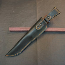 Laden Sie das Bild in den Galerie-Viewer, Knife Hunting, San Mai Steel, Fixed Blade, Straight Back Knife Blade. Art 14.H.344