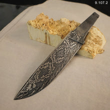 Load image into Gallery viewer, Unique Art Damascus Steel Blade Blank for knife making, crafting, hobby. Art 9.107.2