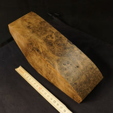 Charger l&#39;image dans la galerie, WALNUT BURL Wood Very Rare, Blank for woodworking, turning. Art 10.W.1
