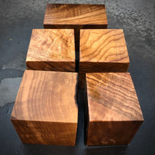 Laden Sie das Bild in den Galerie-Viewer, WALNUT ROOT Set 5 Blanks Wood Very Rare, for woodworking, turning. #10.W.60.2