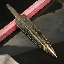 Charger l&#39;image dans la galerie, Unique Carbon Steel Blade Blank for knife making, crafting, hobby DIY. Art 9.097.B