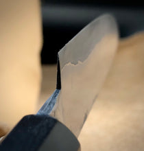 Charger l&#39;image dans la galerie, PETTY 110 mm, Best Kitchen Knife Japanese Style, San Mai Steel, Author&#39;s work, Single copy.