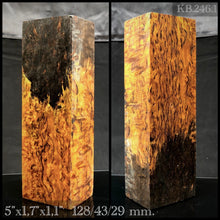 Charger l&#39;image dans la galerie, KARELIAN BIRCH Two Colors. Stabilized Wood Blank for woodworking. Frome U.S. STOCK.