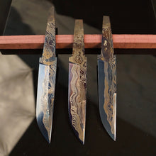Load image into Gallery viewer, Unique Carbon Steel Blade Blank for knife making, crafting, hobby DIY. Art 9.096