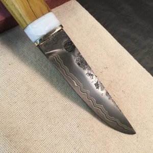 Knife Hunting, Laminated Carbon Steel, Hand Forge, Leather sheath. 2020