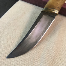 Load image into Gallery viewer, Knife Hunting, Laminated Stainless Steel, Hand Forge, Leather sheath. Art 14.343.2