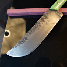 Charger l&#39;image dans la galerie, Couteau de cuisine Chef Universel &quot;Barbarian VII&quot; 195 mm. Acier Carbone. 2018