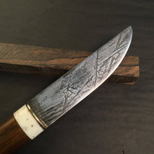 Load image into Gallery viewer, Knife Hunting, &quot;BARBARIAN III&quot;, Hand Forge blade. - IRON LUCKY