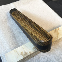Cargar imagen en el visor de la galería, Wa-Handle Blank for kitchen knife, Japanese Style, Exotic Wood. 2.014 - IRON LUCKY